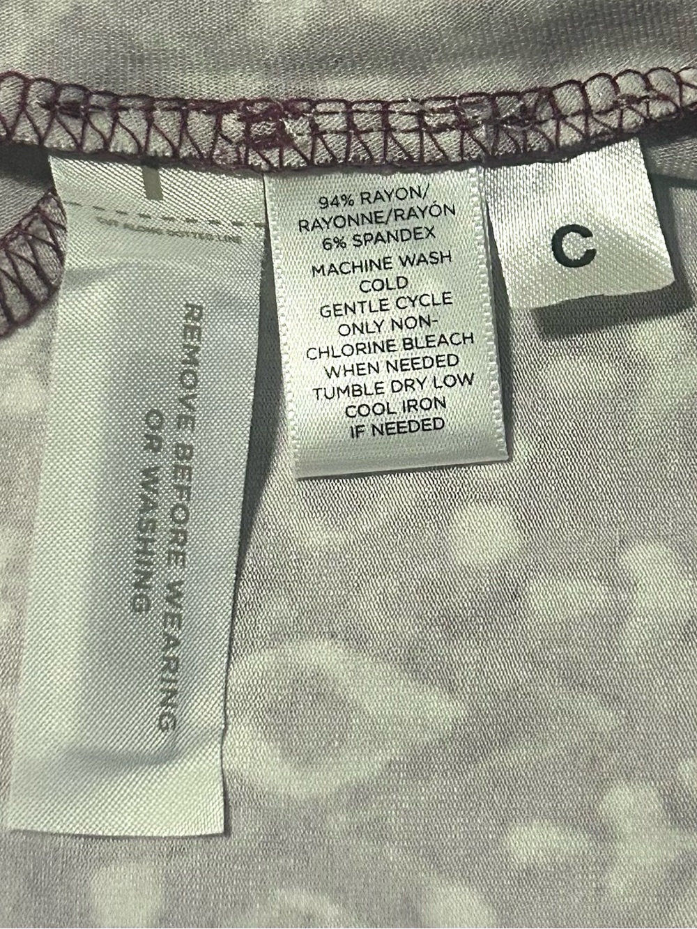 NEW Size S Ann Taylor LOFT Purple Geometric Print Stretch Above the Knee Skirt - Picture 7 of 7